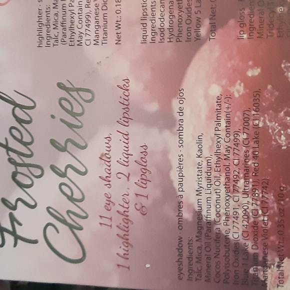 City color Frosted cherries Beauty box - Picture 4 of 4